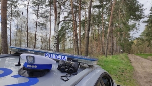Policjanci z leśnikami już patrolują lasy