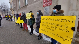 Protest przed Urzędem Miejskim i Starostwem