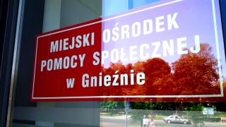 Ubywa osób korzystających z pomocy społecznej