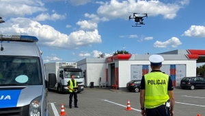 Nad Gnieznem latał policyjny dron. Ujawniono pełno wykroczeń
