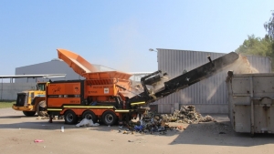 Gnieźnianie wystawili 100 ton odpadów wielkogabarytowych - pójdą na przemiał