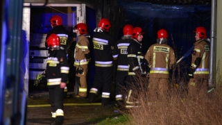 Pożar garażu na os. Tysiąclecia. W środku znaleziono ciało