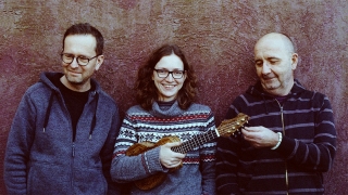 Koncert Trio Woźniak na dziedzińcu Starego Ratusza