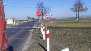 Znak „Stop” powrócił na przejazd kolejowy