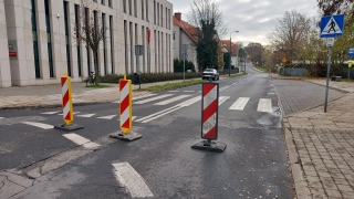 Brak przejazdu z ul. Łaskiego w kierunku ul. Cierpięgi