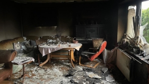 Pożar w domu jednorodzinnym - właściciele sami przystąpili do gaszenia