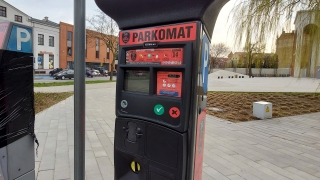 Nowe parkomaty zastępują stare