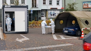 Nawet 200 osób dziennie w mobilnym punkcie pobrań