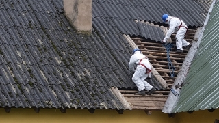 Masz azbest na dachu? Pozbądź się go za darmo