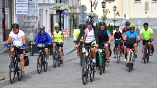 Pielgrzymi ruszyli rowerami do Częstochowy