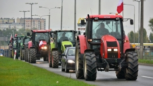 Rolnicy ponownie wyjechali na drogi by zaprotestować