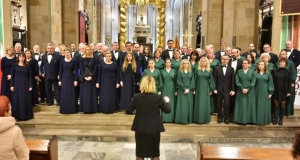 Gnieźnieńskie chóry wystąpiły w katedrze