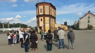 Poznawali wyzwoleńczą rolę kolei w historii Gniezna