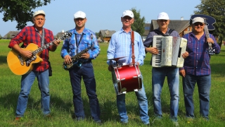 Niedzielne popołudnie z muzyką taneczną w eSTeDe – Kapela Ślymoki