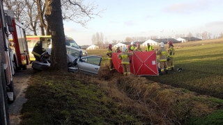 Wypadek koło Niechanowa. Nie żyje mężczyzna