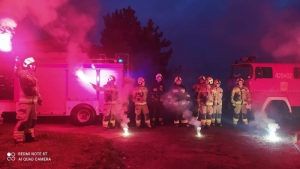 Strażacy na urodzinach Borysa. 11-latek nadal potrzebuje wsparcia