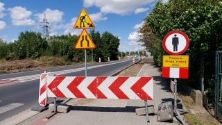 Trudna droga do nowego chodnika i ścieżki