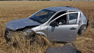 Kompletnie pijany wypadł autem w pole. Miał 3,5 promila