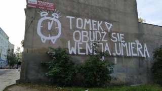 „Tomek! Obudź się, Weneja umiera”. Prezydent odpowiada wandalowi