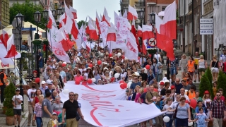 Ulicami Gniezna przeszedł Marsz dla Życia i Rodziny - fotogaleria