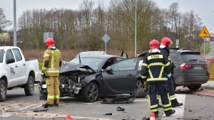 Zderzenie dwóch aut na ul. Osiniec